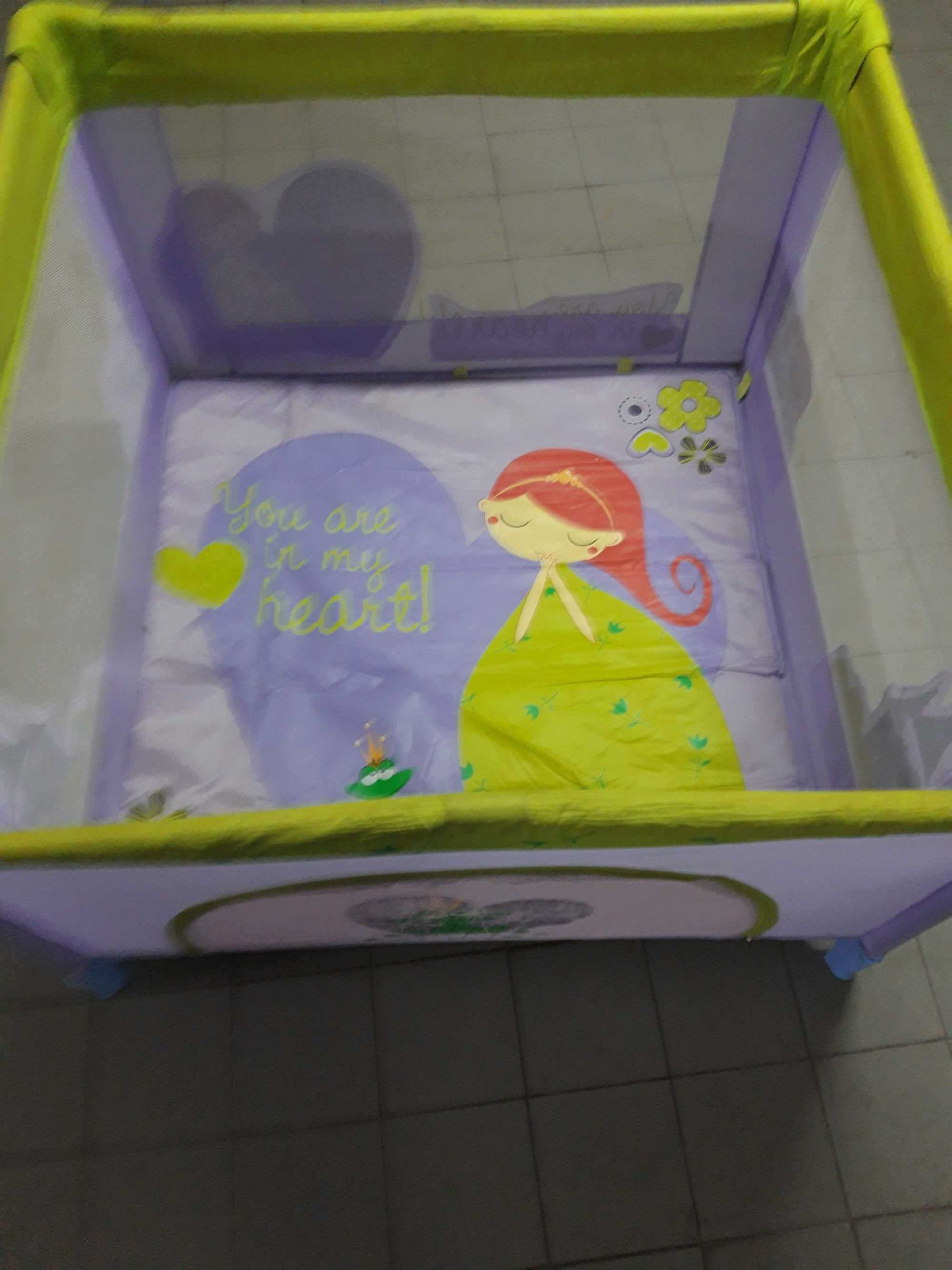 Parque infantil quadradro marca Asalvo sem saco de transporte