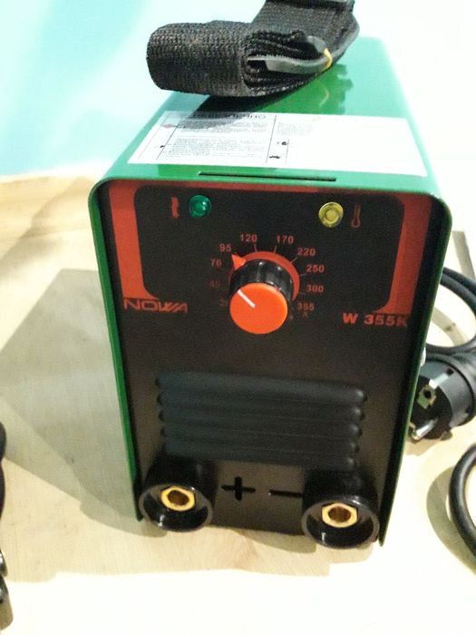 Продам инверторний сварочний аппарат в кмплекте маска.