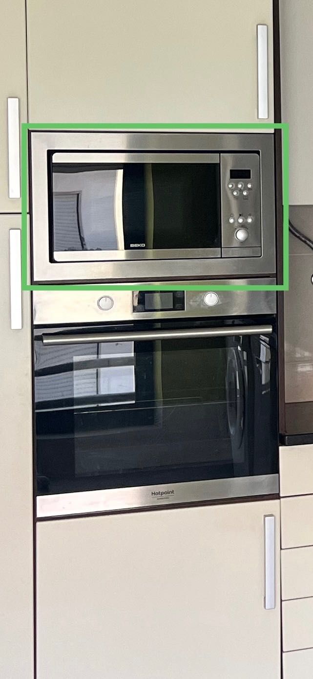 Vende-se: Micro-ondas de Encastrar, com GRILL,  BEKO - MWB 2510 EX