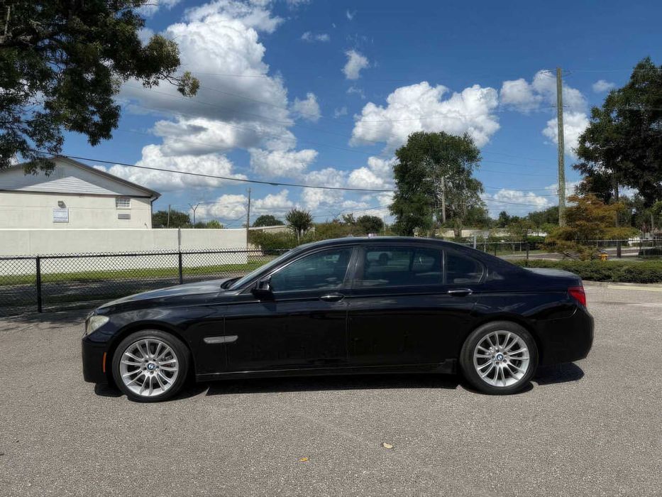 BMW 7 Series 740Li xDrive      2014