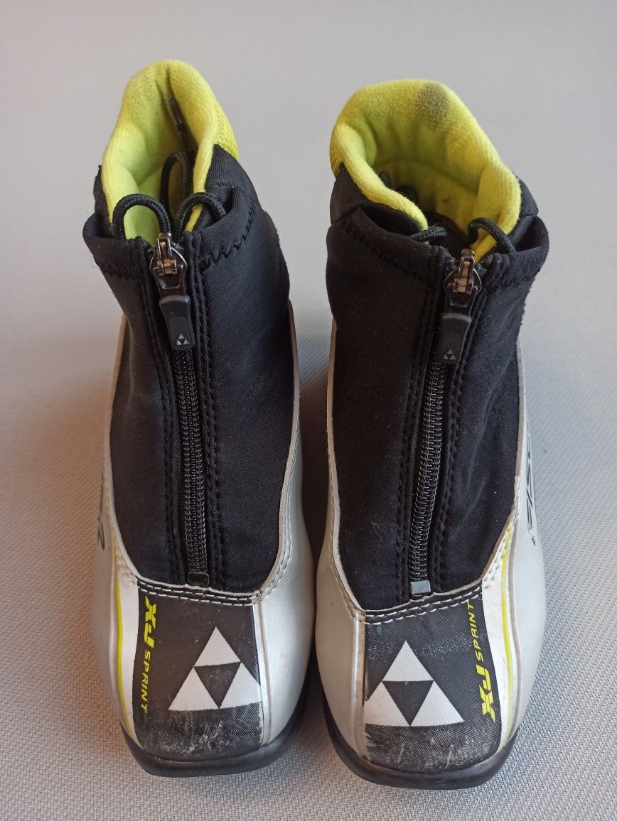 Fischer XJ Sprint buty do nart biegowych rozmiar 32 wkładka 20,5cm NNN