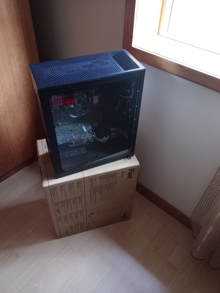 Torre de PC HP Omen Obelisk