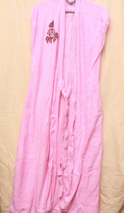 Махровый халат женский.  Хлопок. Красивый цвет. С рисунком.