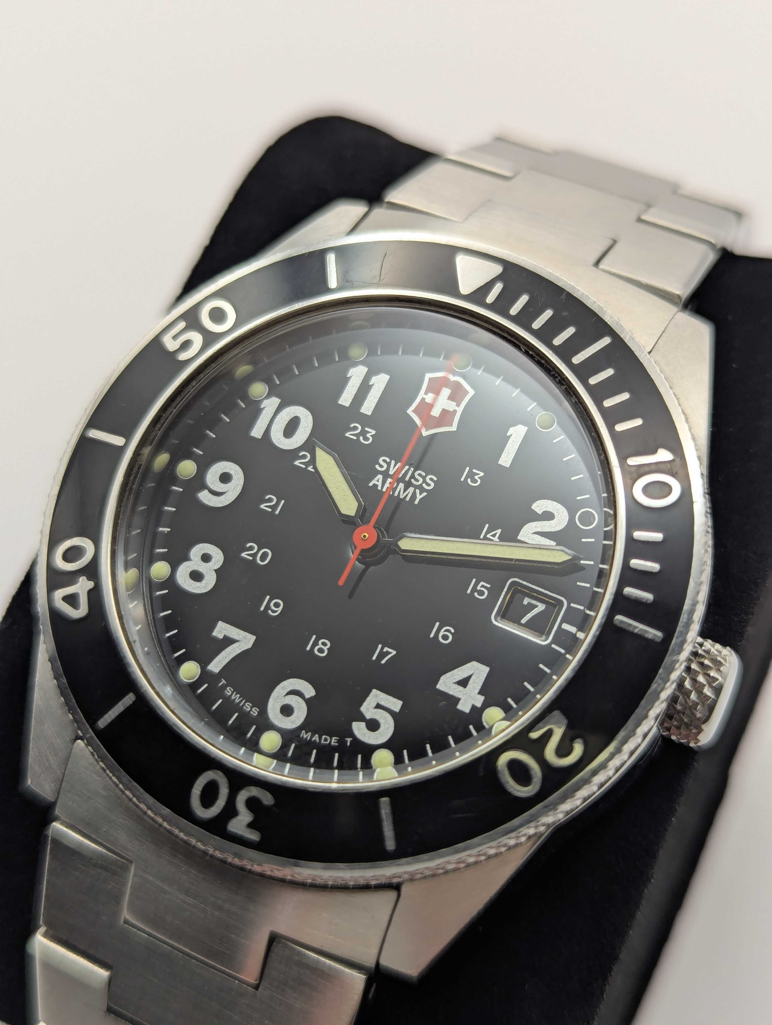 Victorinox Swiss Army Lancer 100 / Швейцарський/ Чоловічий