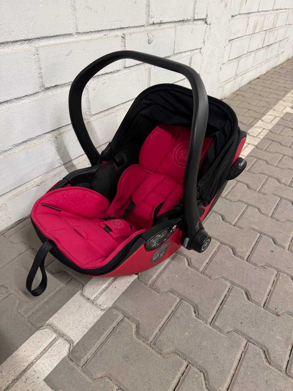 Fotelik samochodowy Kiddy Evoluna i-Size 2 z bazą Isofix dla 0-13 kg