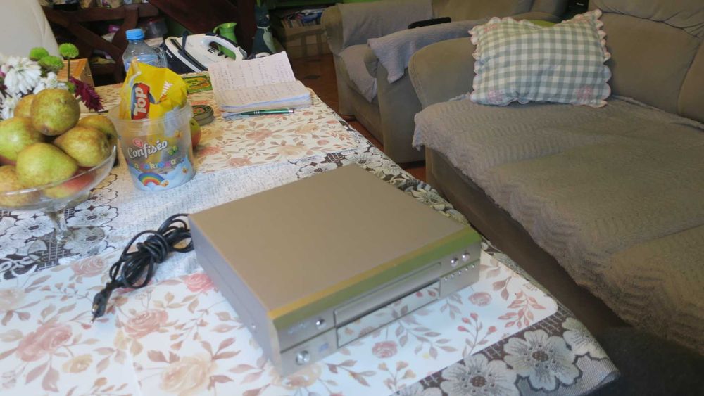 Odtwarzacz CD Denon DCD-F101