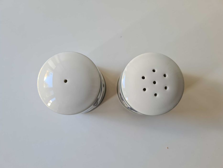 Saleiro e pimenteiro