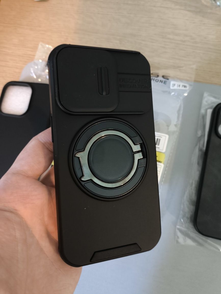 3 Nowe Etui - iPhone 14 Pro
