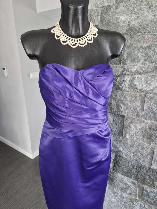 Sukienka w kolorze fioletowym