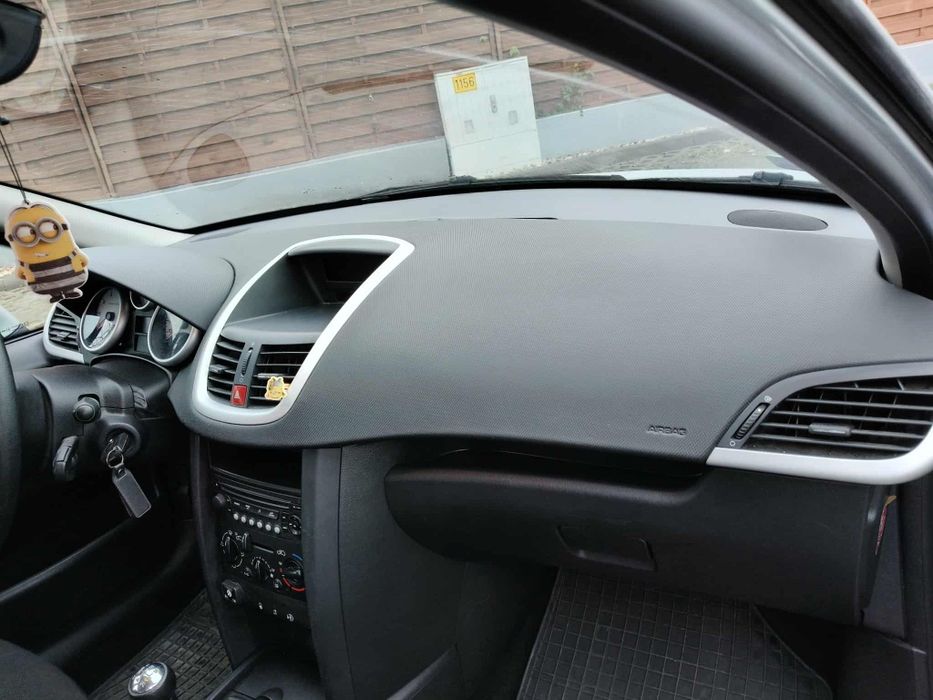 Peugeot 207 1.4 b+g