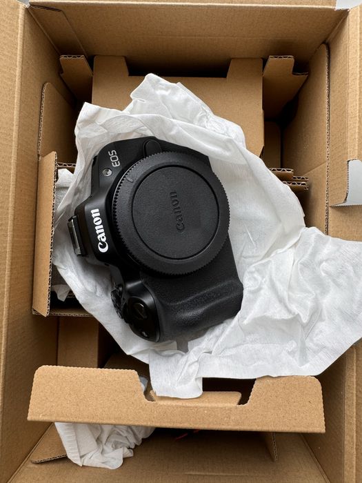 Canon EOS R50 Double Kit + 2 об’єктиви, новий, оригінал, гарантія!