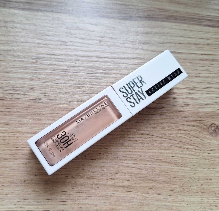 Maybelline Korektor Super Stay 30H Active Wear 15