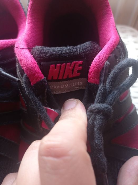 Buty Nike różowe czarne 39 do biegania damskie air max