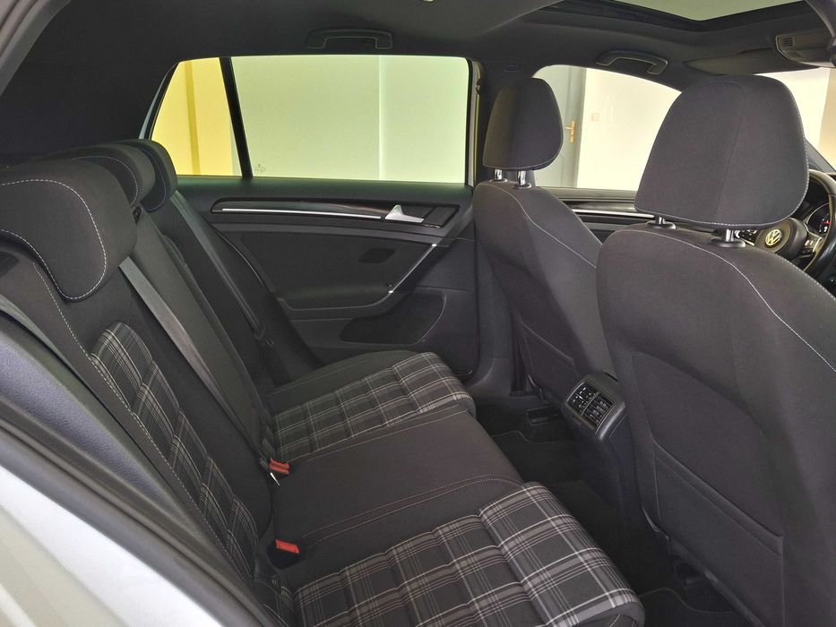 Vw Golf 2.0 Gtd Full Extras