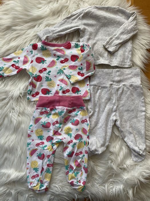 Komplet niemowlęcy zestaw kaftanik i spodnie