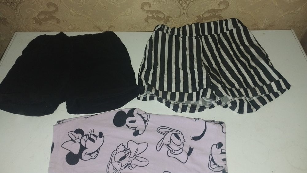 Одяг на дівчинку