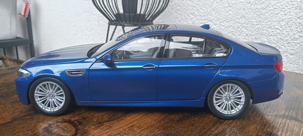 BMW F10 M5 Paragon