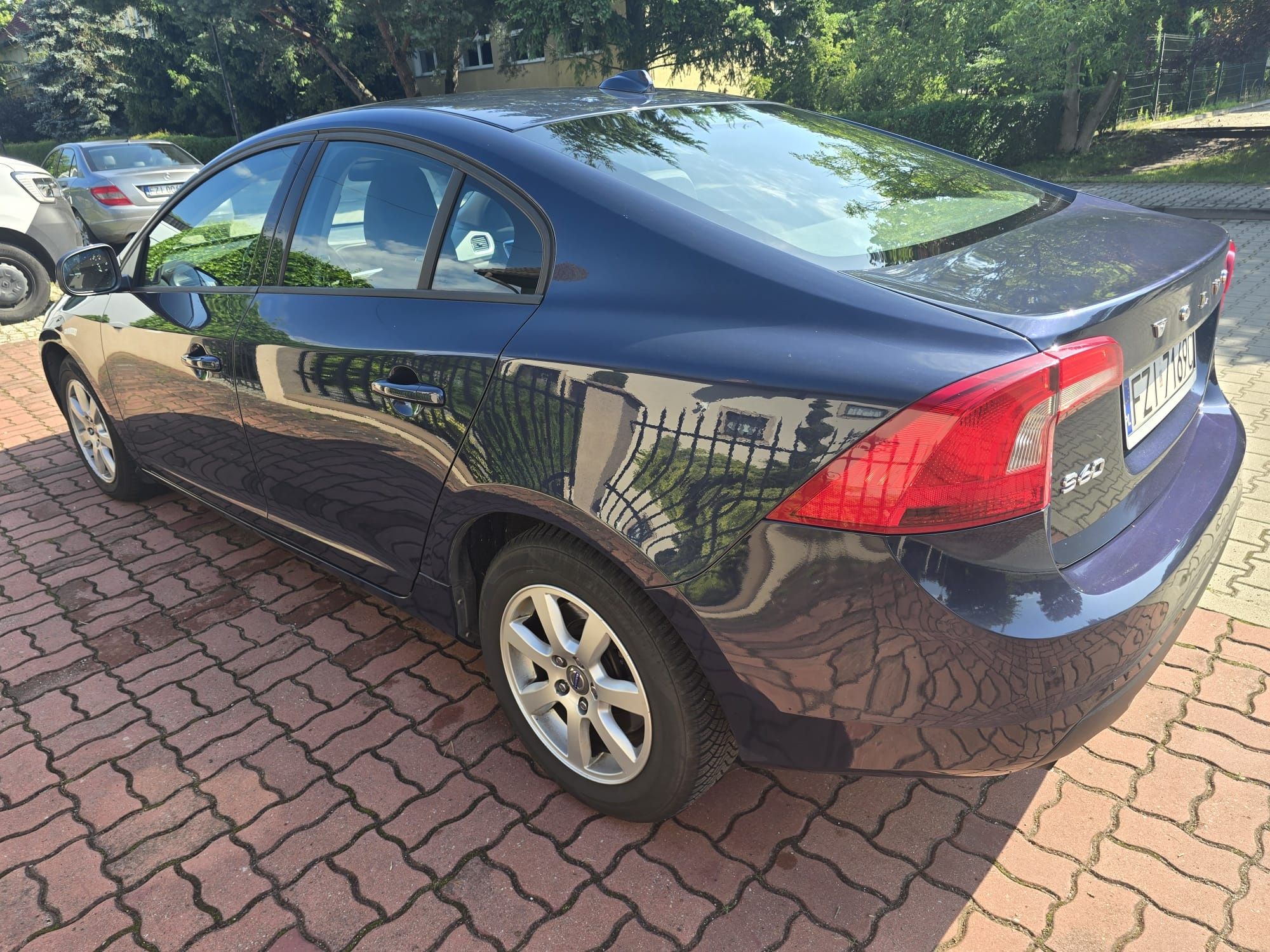 Sprzedam zadbane VOLVO S60