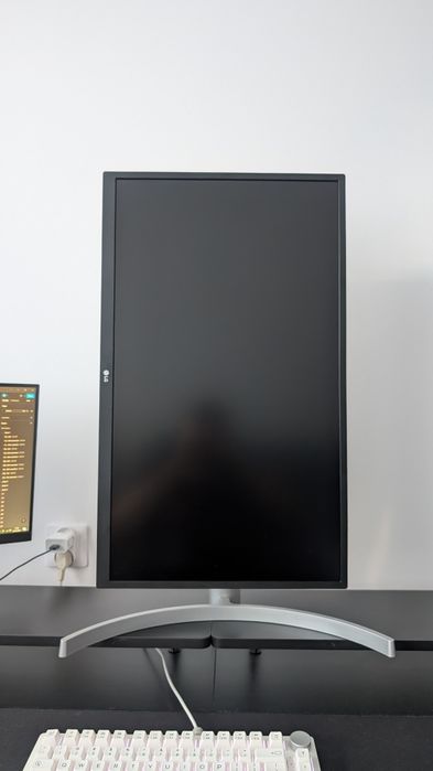 Monitor LG 27" 4K HDR 27UL550P-W
