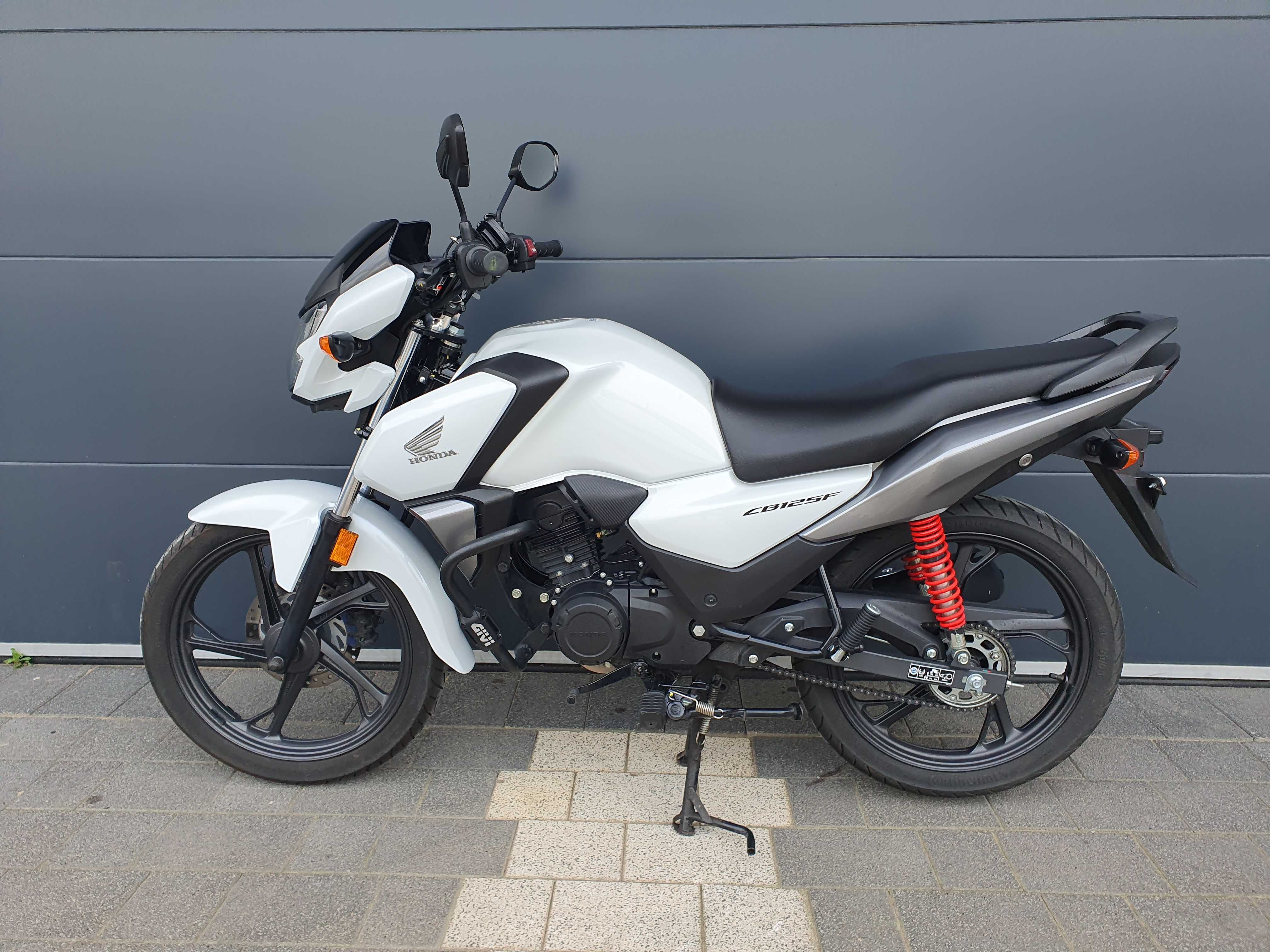 Honda CB 125 F, 1 właściciel, super stan.