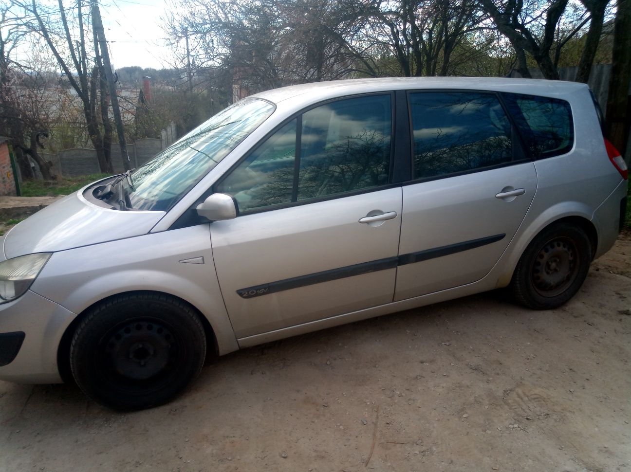 Продам Renault Scenic