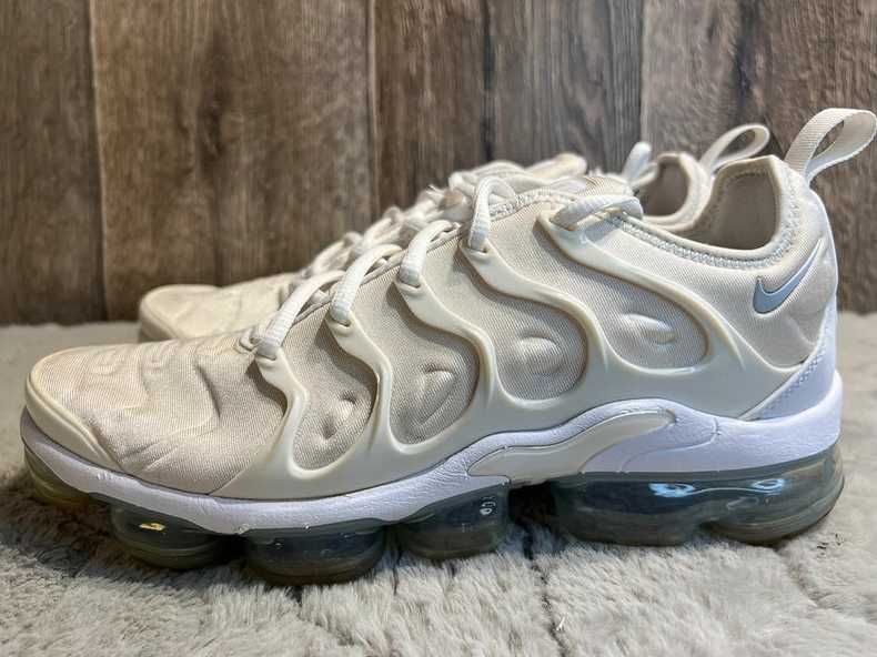 Buty trampki Nike Air Vapormax Plus 43