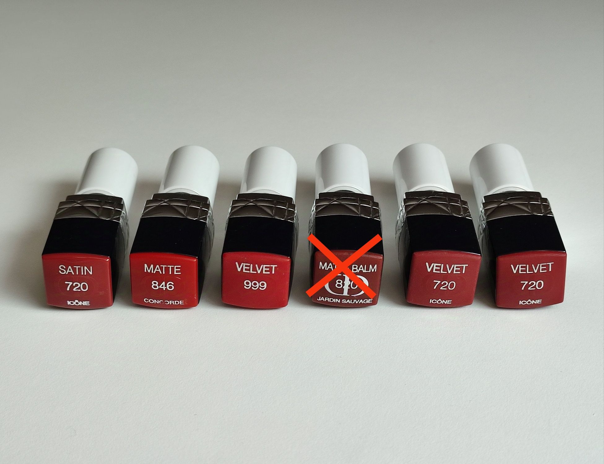 Матова помада Rouge DIOR Couture Colour Comfort and Wear тестер