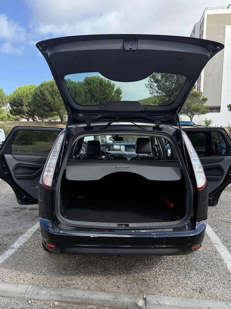 Ford Focus SW 1.6 titanium