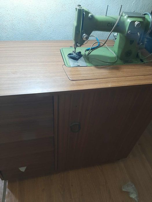 Máquina costura Singer