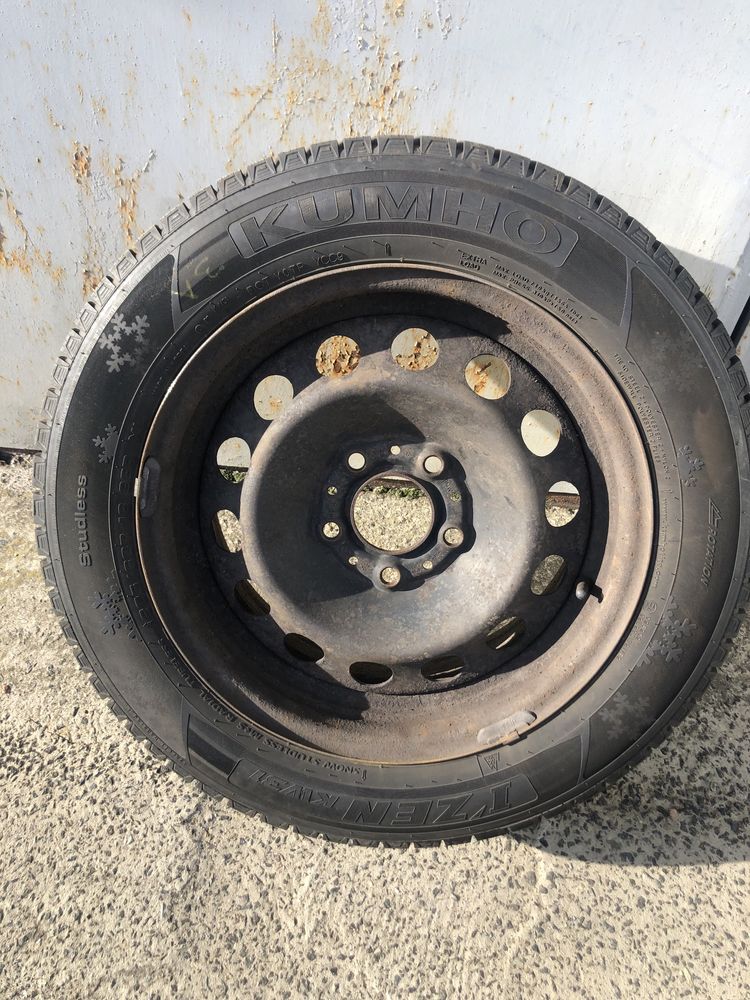 Kumho резина 205/60 r16