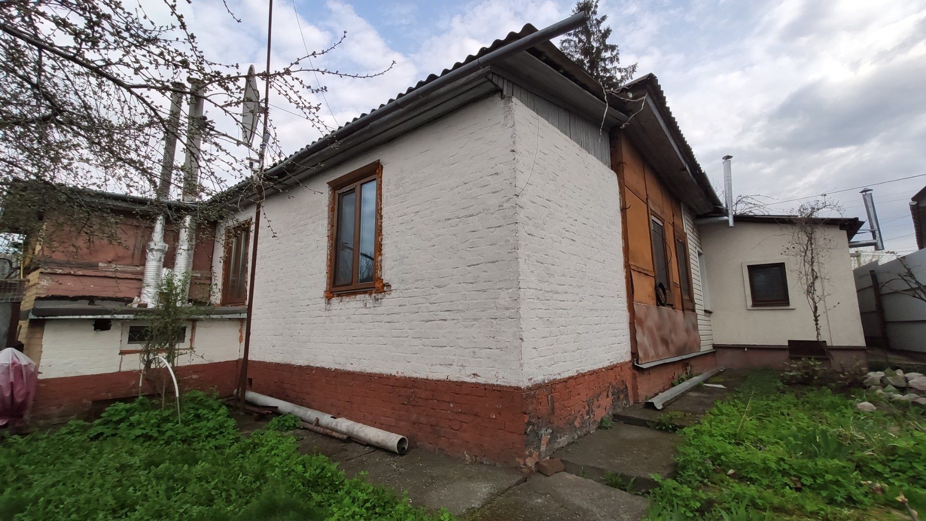 Утеплення фасадів будинків і квартир (1-2 поверх)