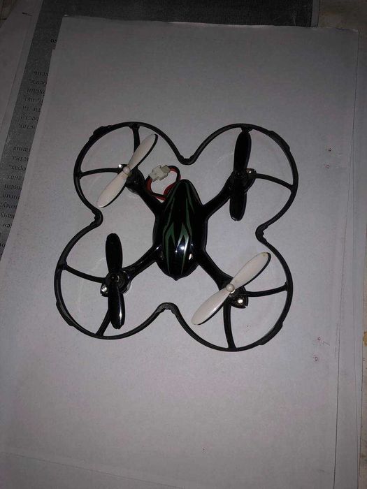 Квадрокоптер Hubsan X4 HD с бортовой видеокамерой (H107C-HD-BG)