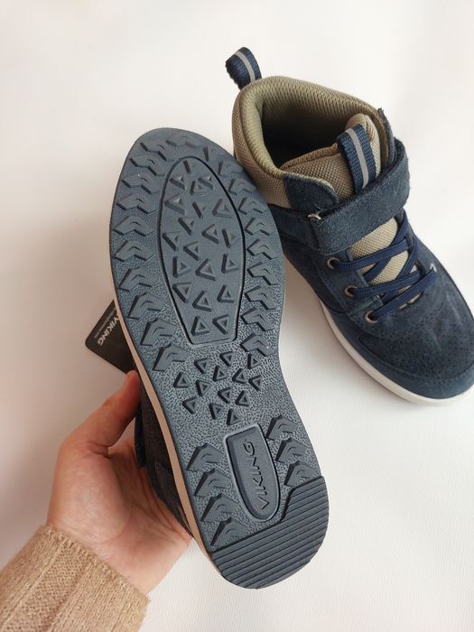 Демісезонні черевики високі кросівки снікерси Viking Samuel Mid WP Jr.