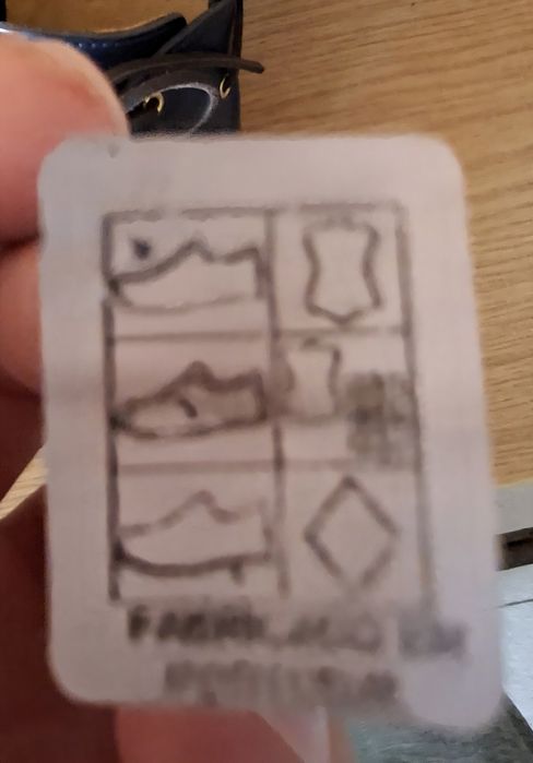 Sapatos de cerimonia em pele
