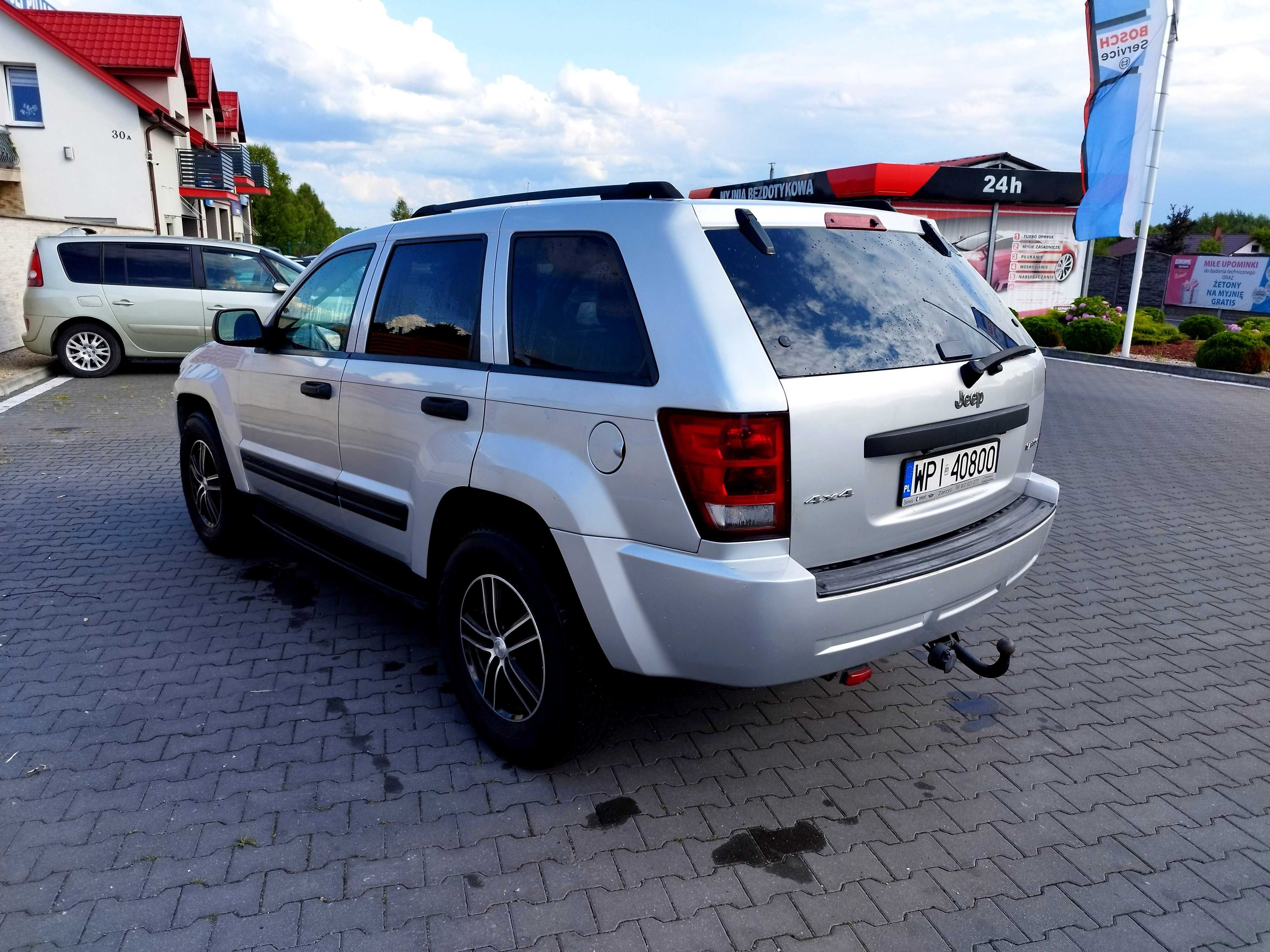 ## Jeep Grand Cherokee ## 3.7 ## Lpg ## Podniesiony ## Dvd