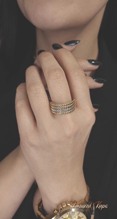 Złoty pierścionek p.585/5,28g