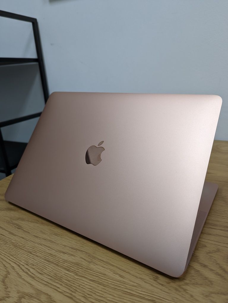 MacBook Air 13'' Rose gold 8/128gb 2018 (A1932) 100% акумулятор