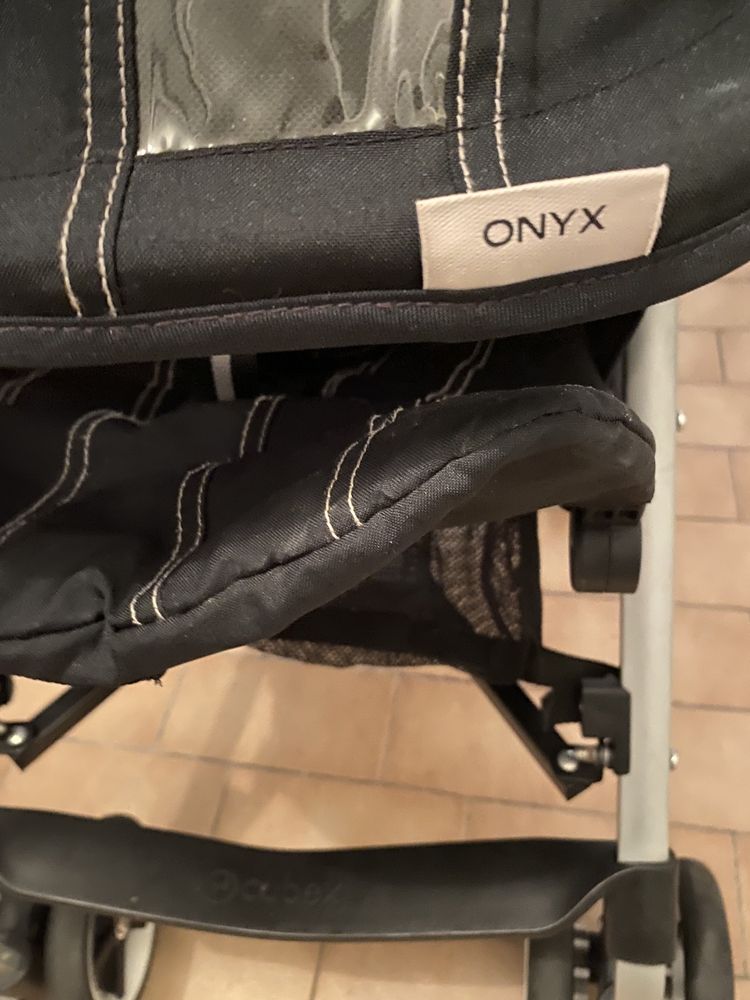 Carrinho passeio cybex onyx