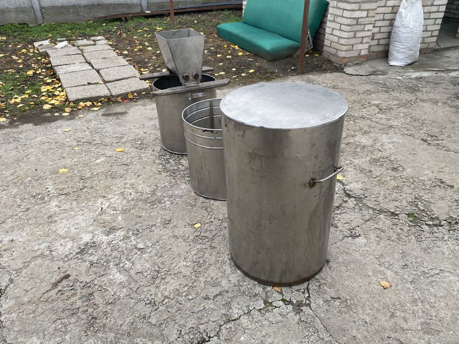 М’ялка для винограду + баки з нержавійки (комплект для виноробства)