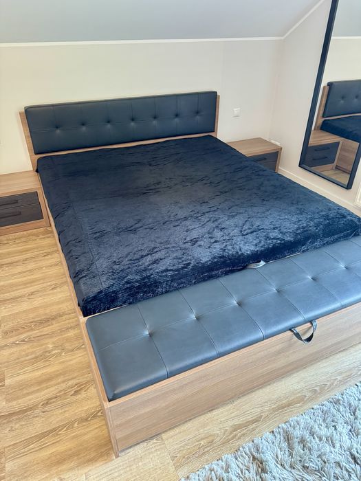 Łóżko 180 x 200 cm