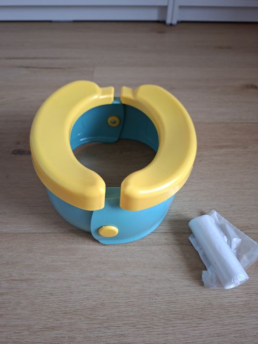 Nocnik przenośny podróżny banan razem z etui i woreczkami nowy