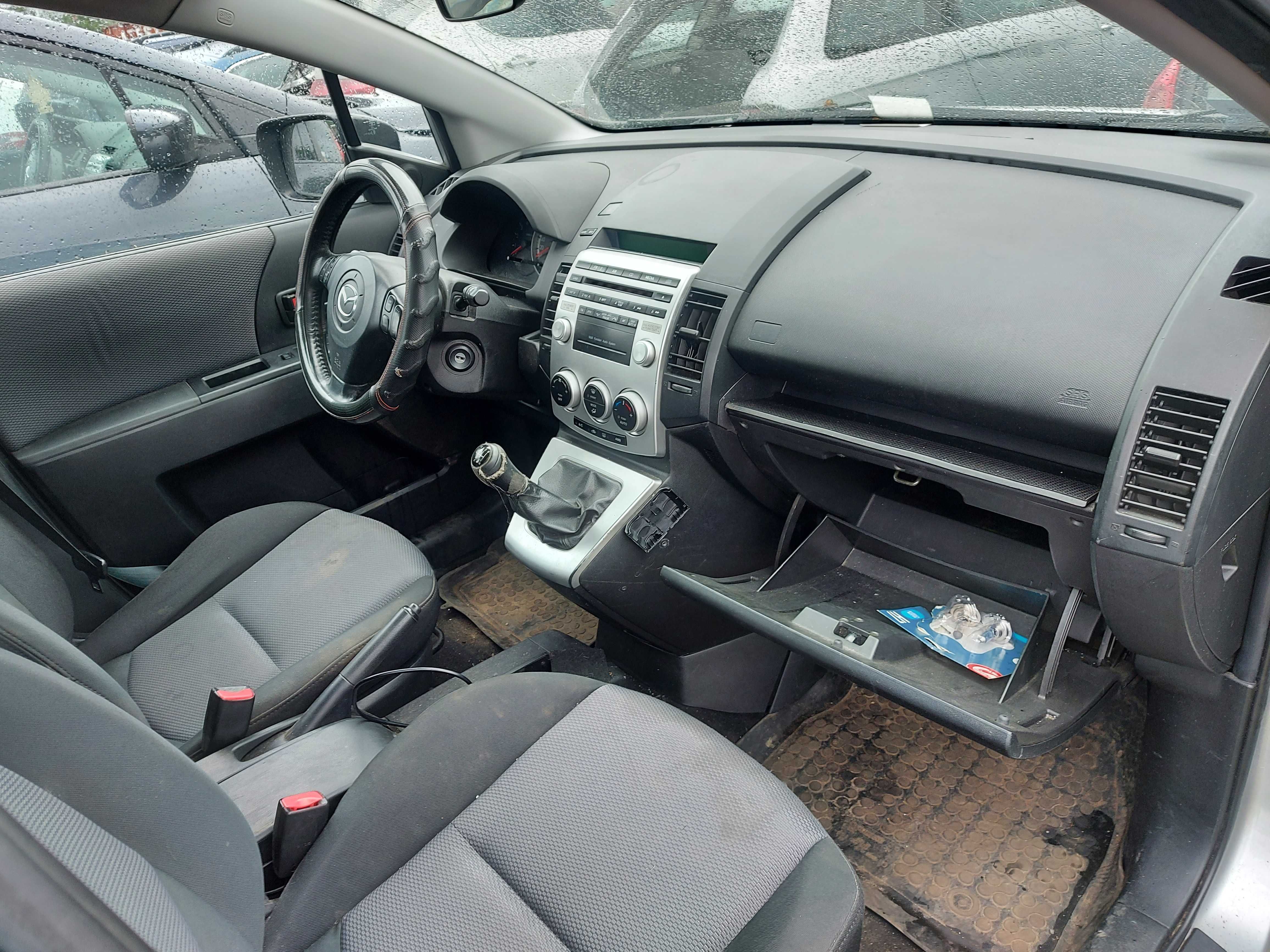 Mazda 5 zderzak przedni srebrny FV transport/dostawa