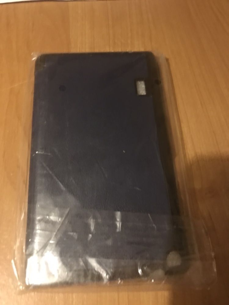 Vendo capa iPad 3 mini azul escuro