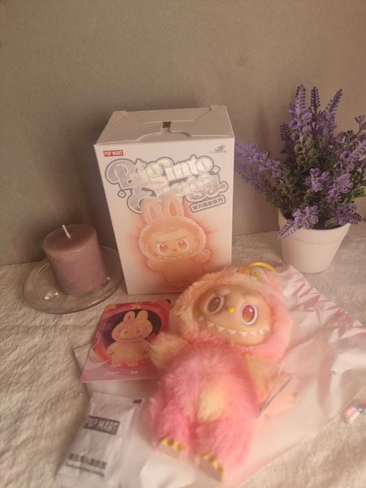 Loyalty Labubu - Big Into Energy