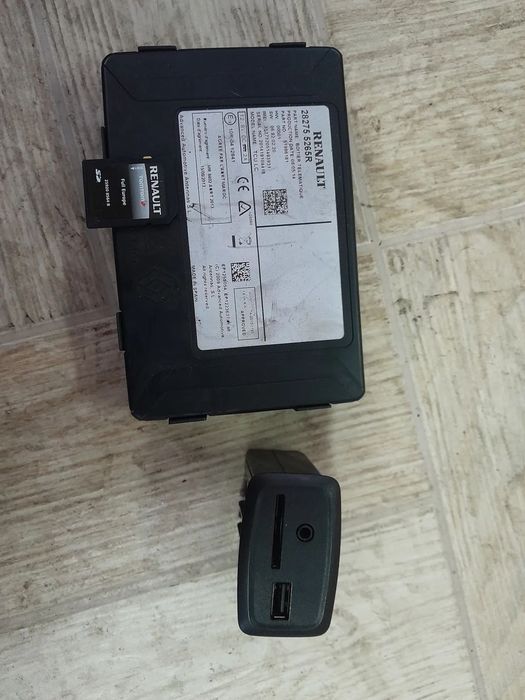 Zestaw nawigacji / NAWIGACJA Renault Clio IV 4 !! WYSYŁKA !!