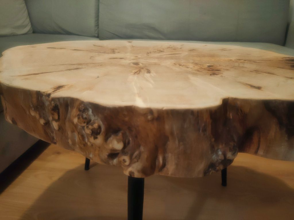 Stolik kawowy plaster drewna czeczota topola