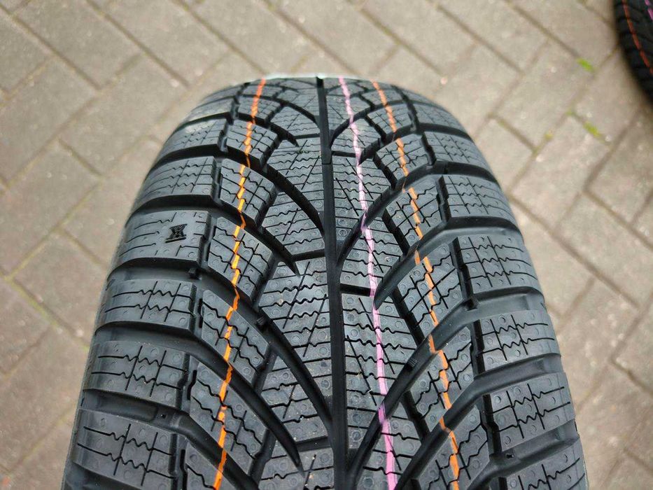 195/65 91T R15 KUMHO WinterKraft WP52+ 2025r NOWE Zimowe Opony 4szt