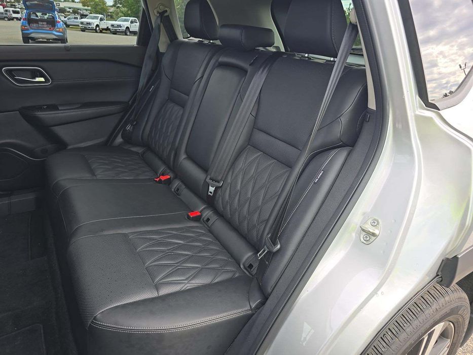 Nissan Rogue Platinum AWD