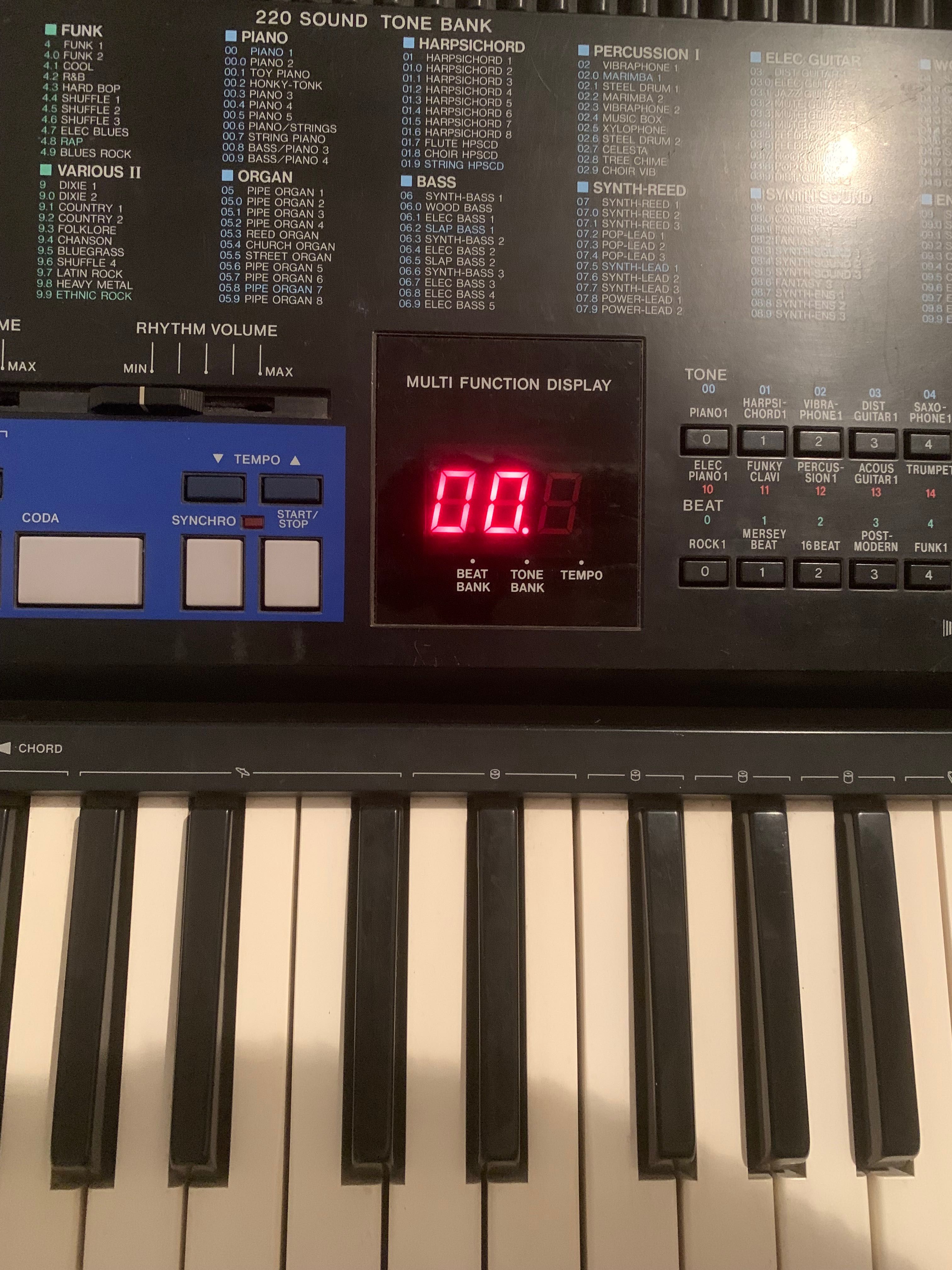 Teclado Casio Tone Bank CT-670