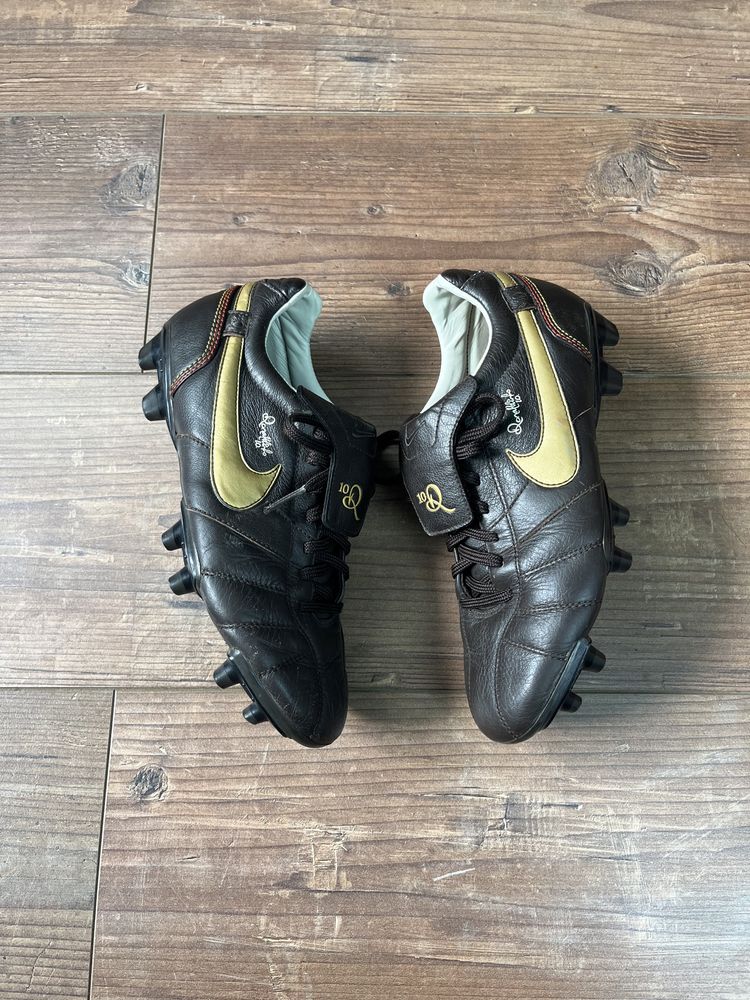 Kolekcjonerskie Korki Nike Ronaldinho 10 Buty Piłkarskie roz. 40